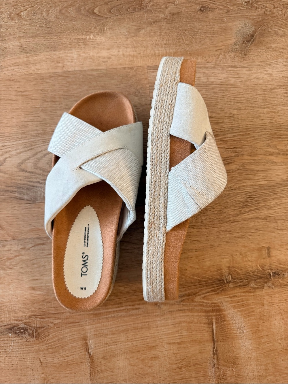 TOMS Women's White Crisscross Espadrille Slide Coastal Rafia Sandals